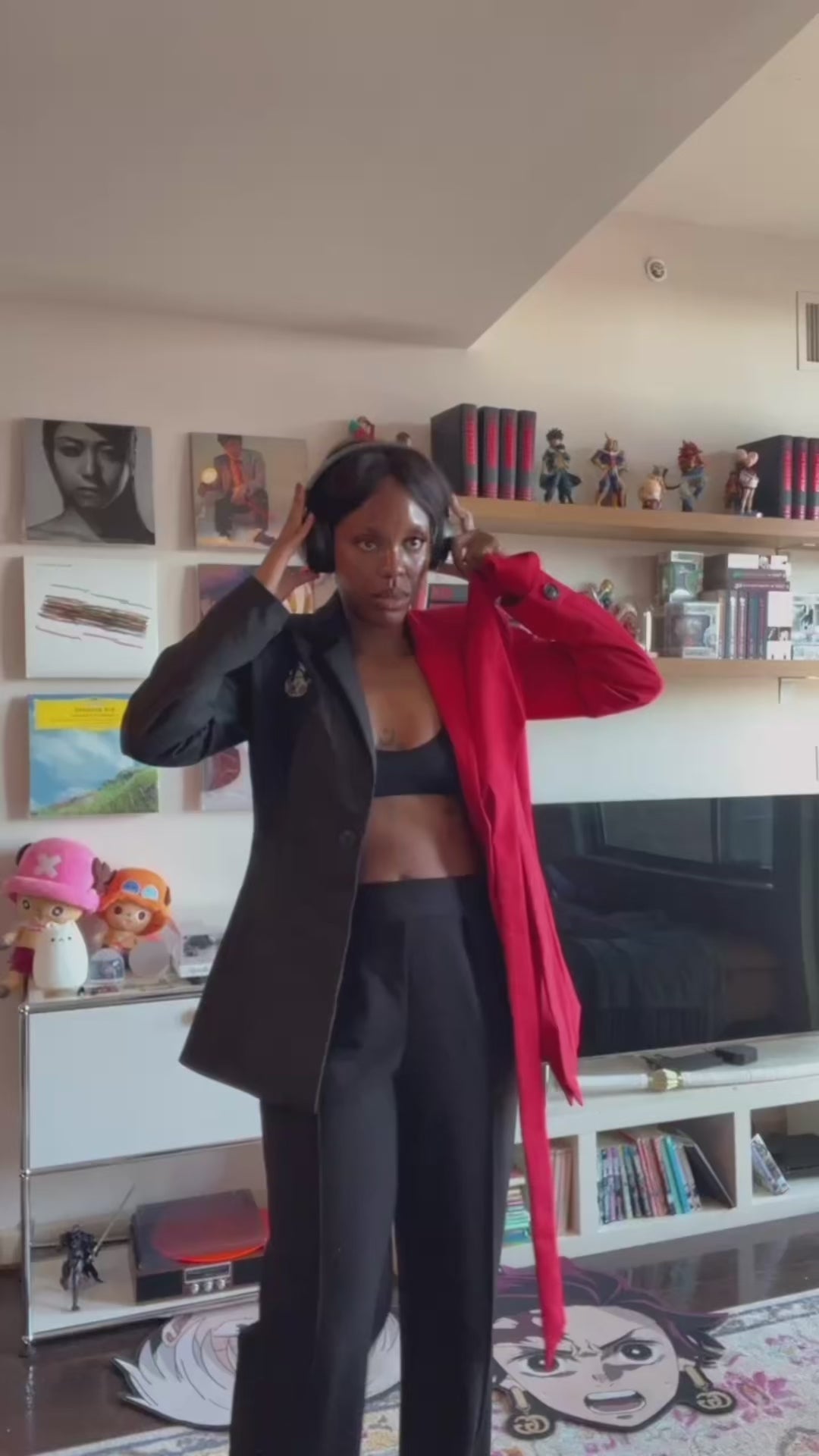 Crimson Fang Blazer – LYEINANI